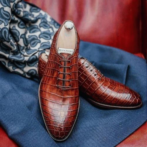 Italian luxury shoe brand Santoni will extend its business in India.-thumnail