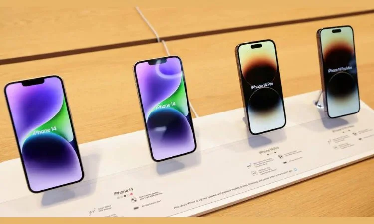 IPhones Boosted India’s Mobile Phone Exports