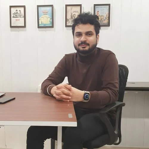 Scaling Businesses With Exceptional Digital Presence : Momez Qureshi Spearheading Cosmic Entertainment-thumnail