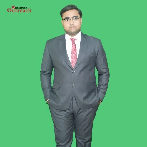 Committing to the Pharma Industry Defines Suash Sinha-thumnail