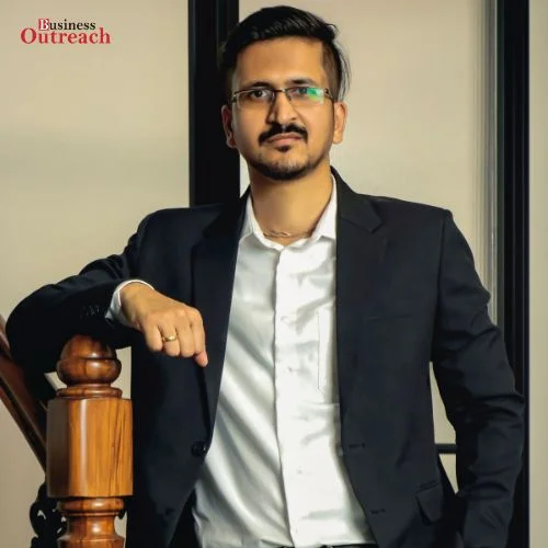 VR Fenestration Emerging as Industry Leader with Vinayak Jhunjhunwala-thumnail