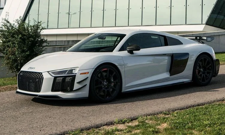 Audi R8 V10 Plus