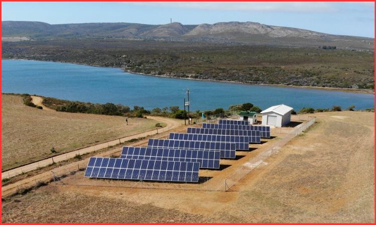 solar-powered desalination plant