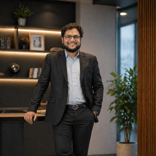Nikunj Mangukiya: Empowering the sustainable energy sector through distinguished leadership with Greeneable Solar-thumnail